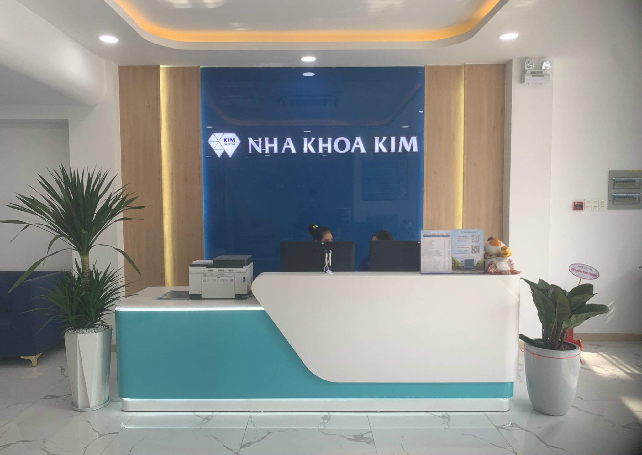 NHA KHOA KIM 337 LẠC LONG QUÂN